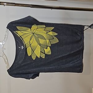 Active Old Navy scoop neck top